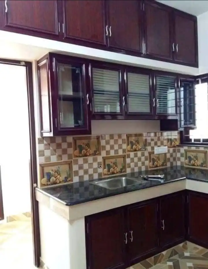 Luxury modular kitchen installation by RDBPL in Lucknow