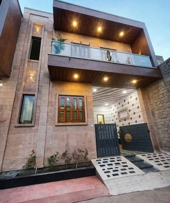 Modern elevation design for villa in Lucknow