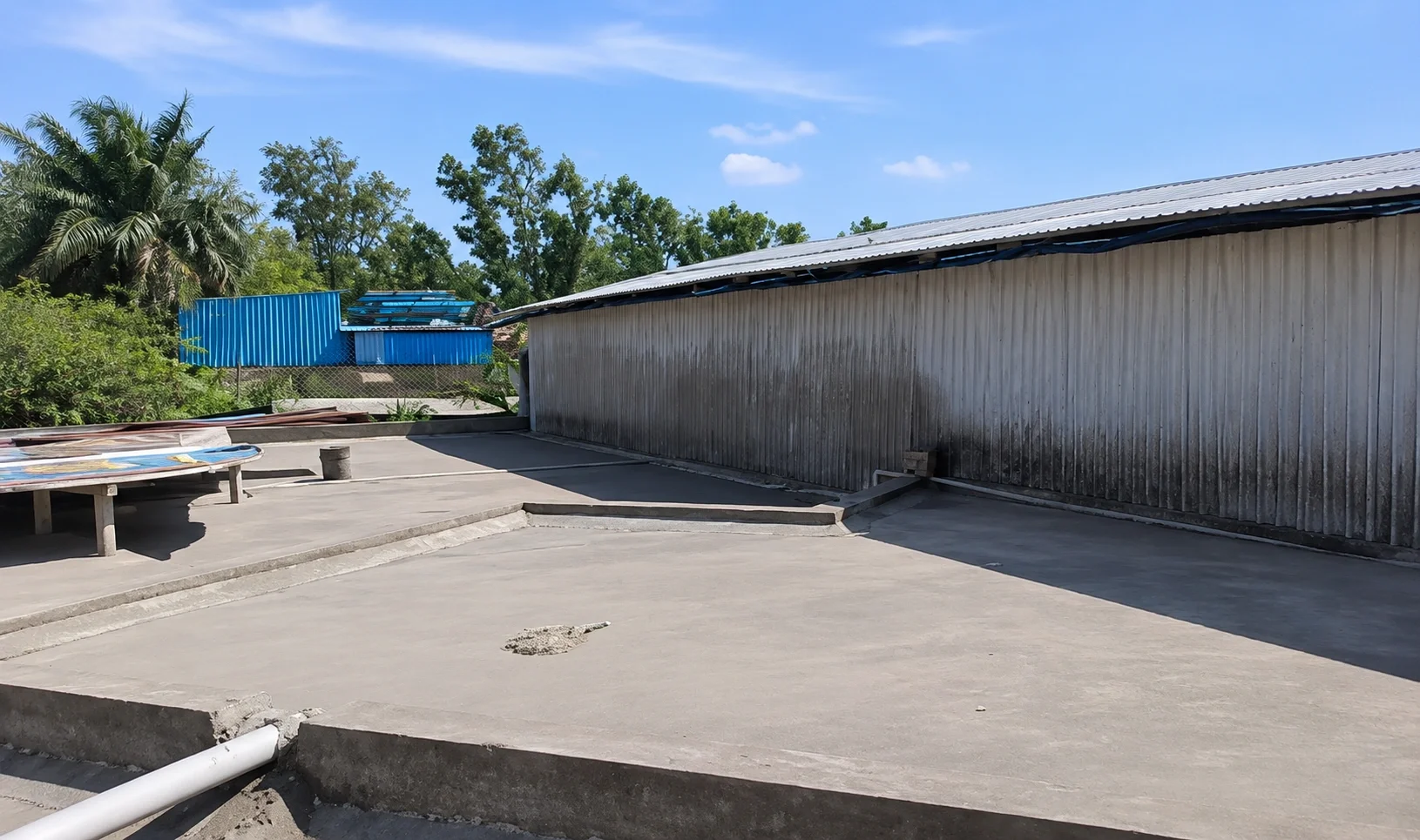roof condition  before waterproofing work in Shaheed Path Lucknow